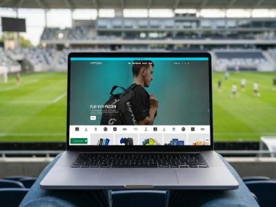 Total Studio instagram