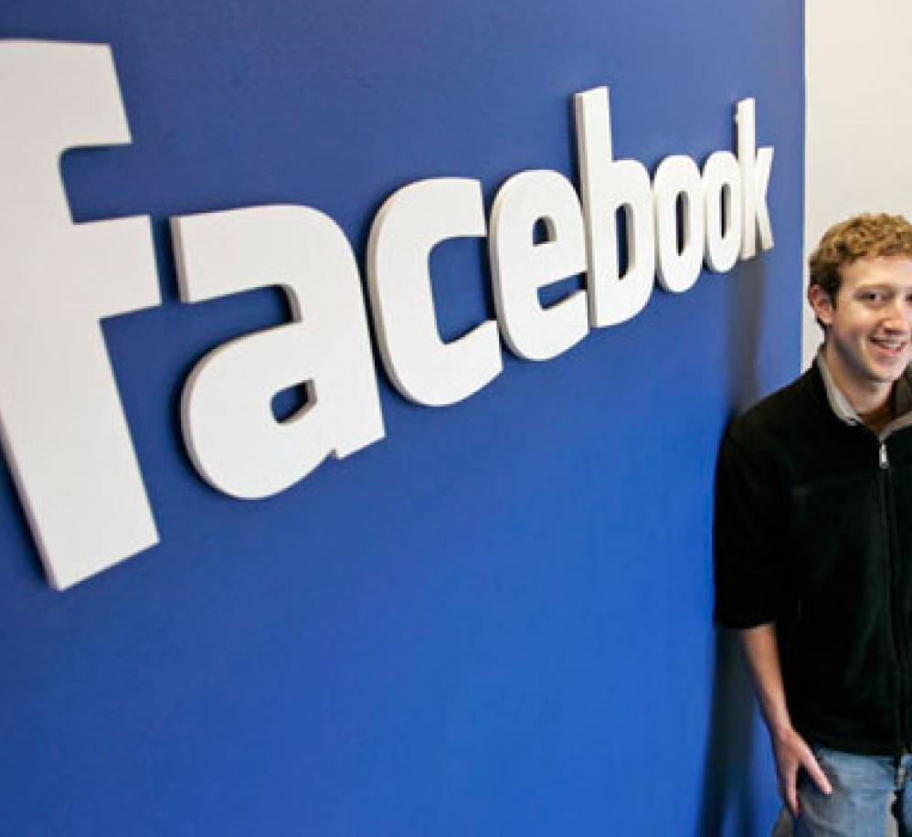 Opcionális a Facebook fizetős része
